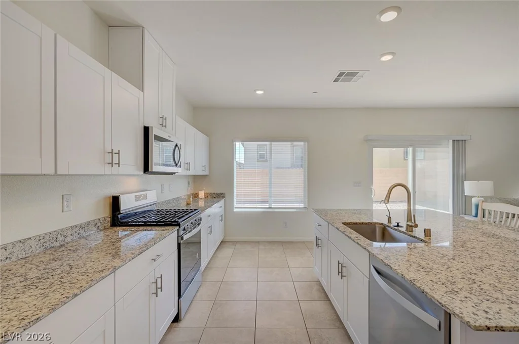 10947 Preston Trails, Las Vegas, NV 89166