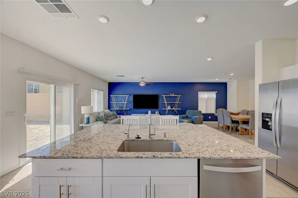 10947 Preston Trails, Las Vegas, NV 89166