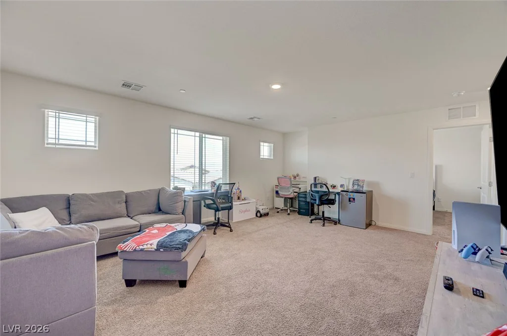 10947 Preston Trails, Las Vegas, NV 89166