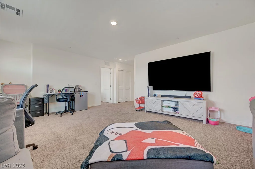 10947 Preston Trails, Las Vegas, NV 89166