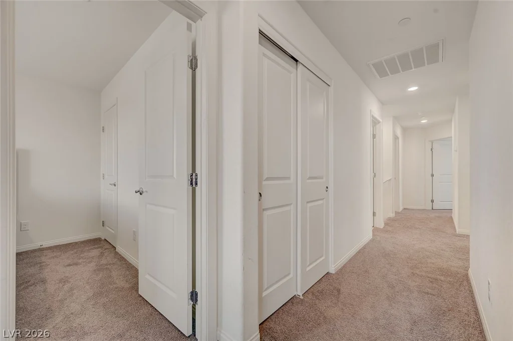 10947 Preston Trails, Las Vegas, NV 89166