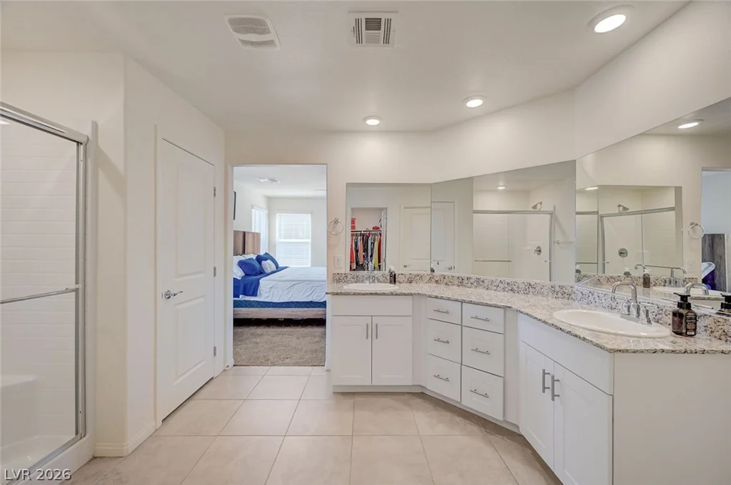 10947 Preston Trails, Las Vegas, NV 89166