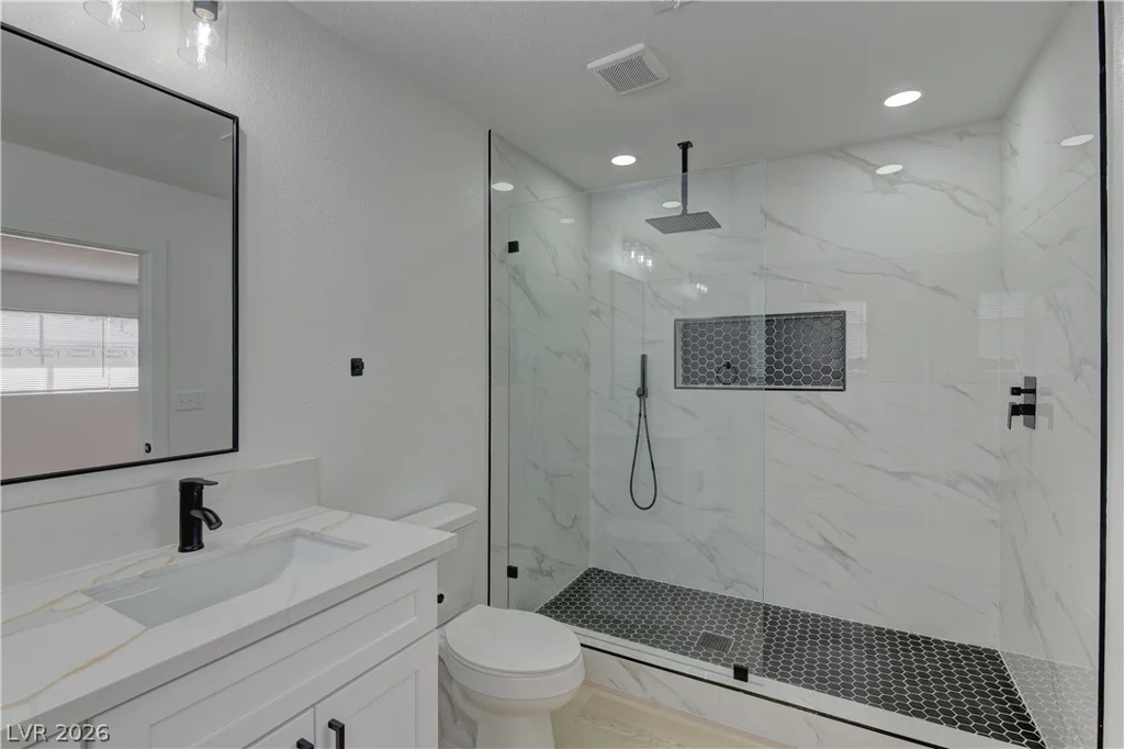 8125 Eginton, Las Vegas, NV 89145