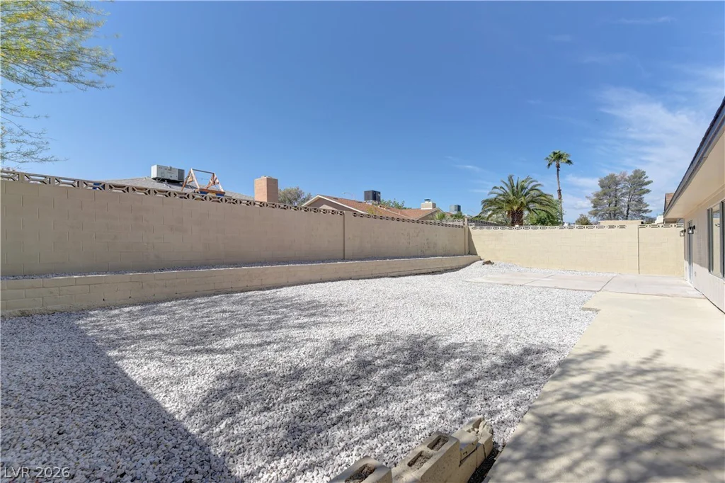 8125 Eginton, Las Vegas, NV 89145