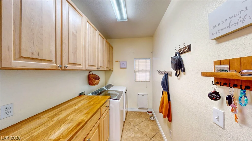 2304 Dixon Springs, North Las Vegas, NV 89031