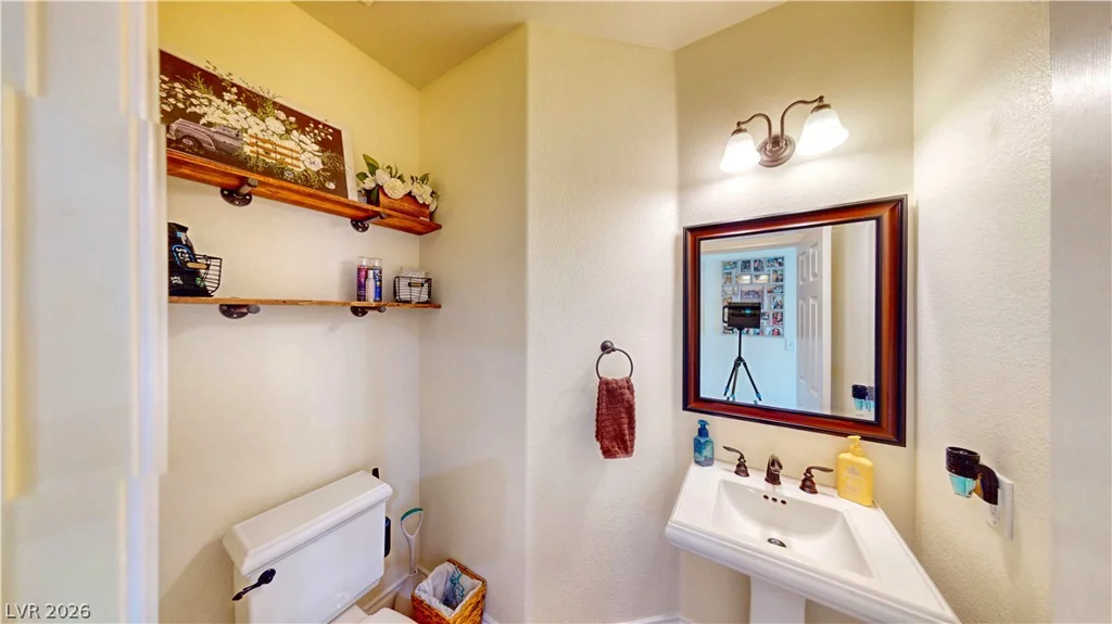 2304 Dixon Springs, North Las Vegas, NV 89031