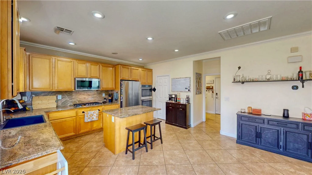 2304 Dixon Springs, North Las Vegas, NV 89031