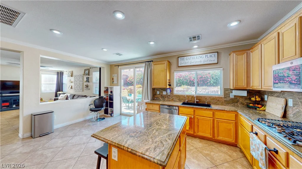 2304 Dixon Springs, North Las Vegas, NV 89031