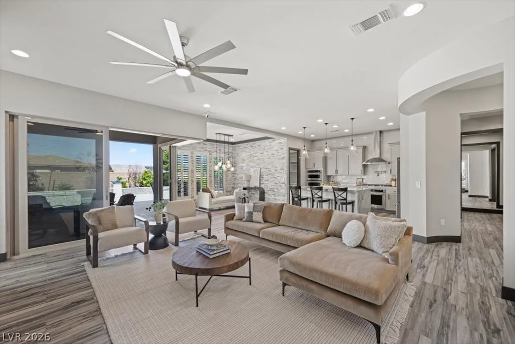11180 Torch Cactus, Las Vegas, NV 89138