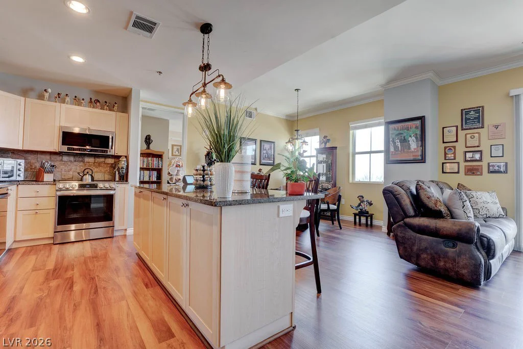 2455 Serene, Las Vegas, NV 89123