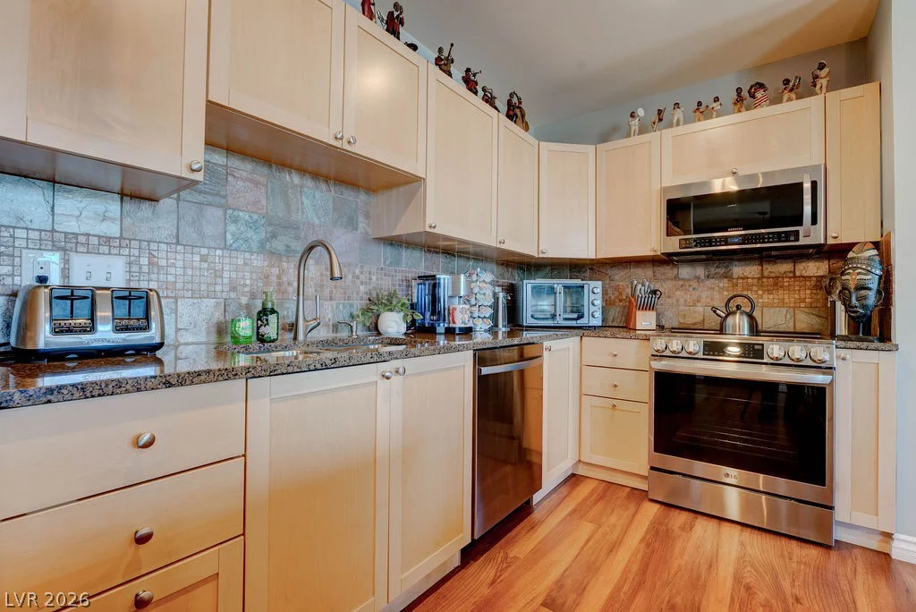 2455 Serene, Las Vegas, NV 89123