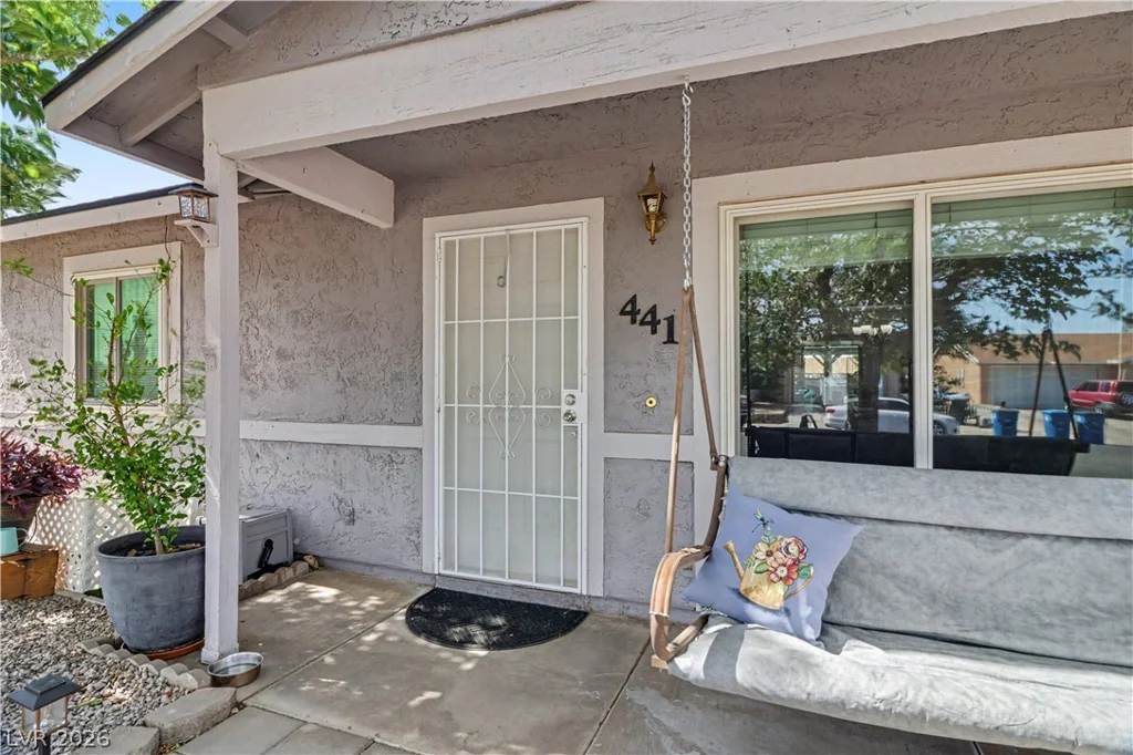 441 Longtree, Henderson, NV 89011