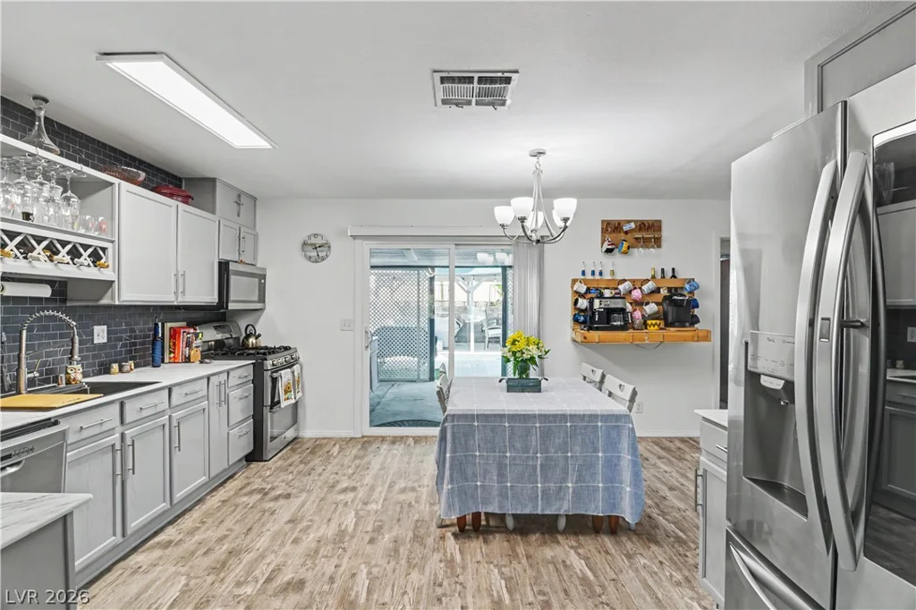 441 Longtree, Henderson, NV 89011