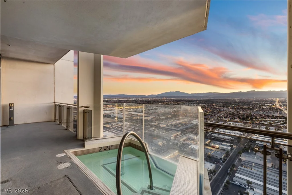 4381 Flamingo, Las Vegas, NV 89103