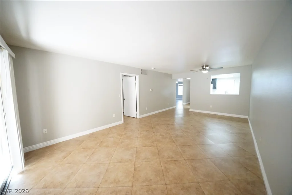 1900 Rio Canyon, Las Vegas, NV 89128