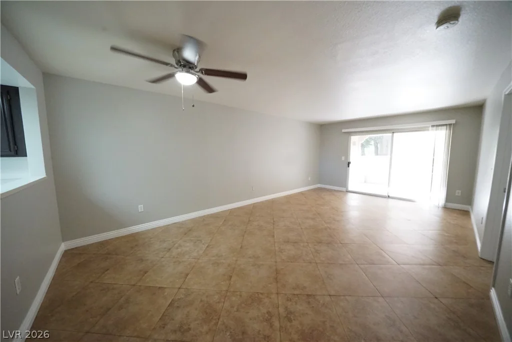1900 Rio Canyon, Las Vegas, NV 89128