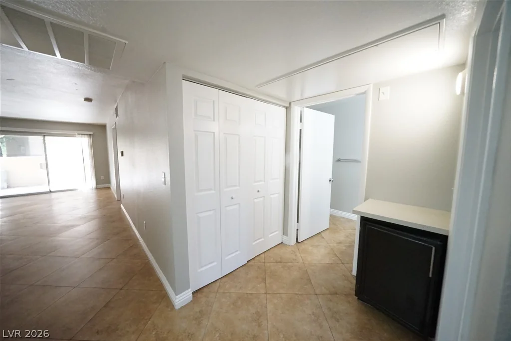 1900 Rio Canyon, Las Vegas, NV 89128