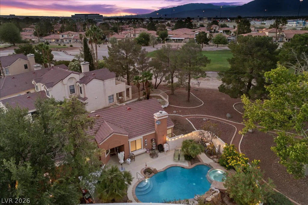7252 Drifting River, Las Vegas, NV 89149