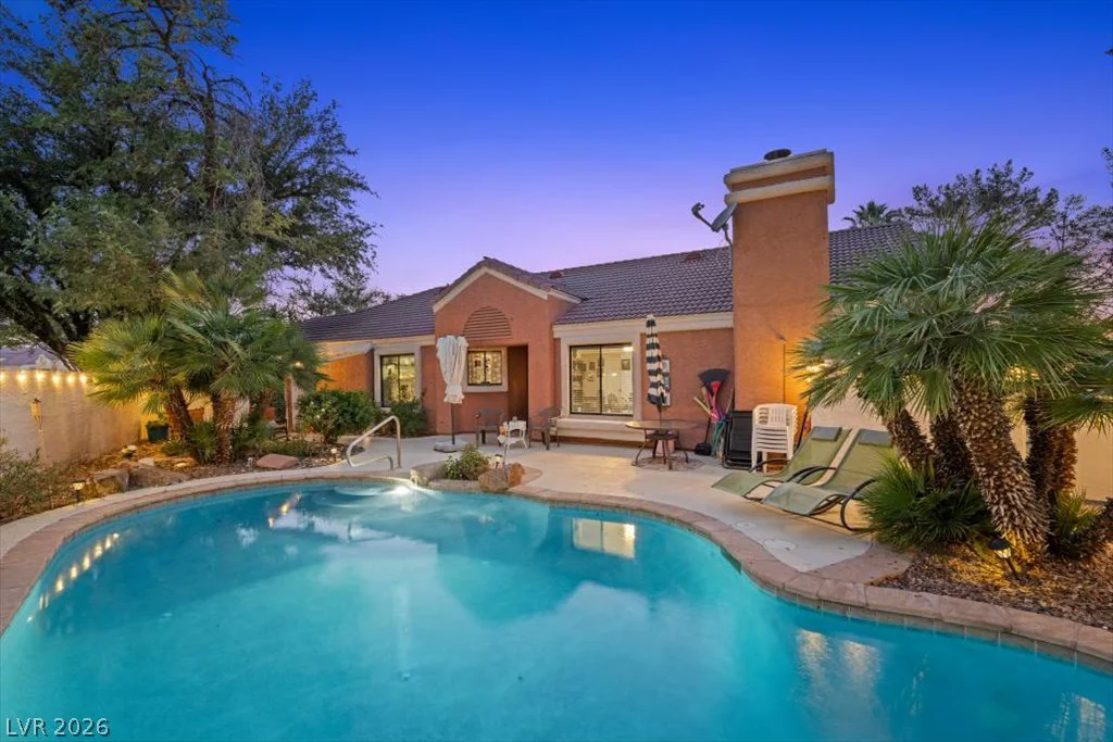 7252 Drifting River, Las Vegas, NV 89149