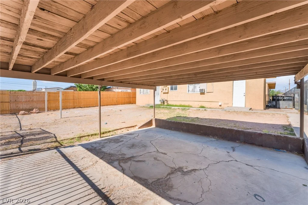2104 White, North Las Vegas, NV 89030