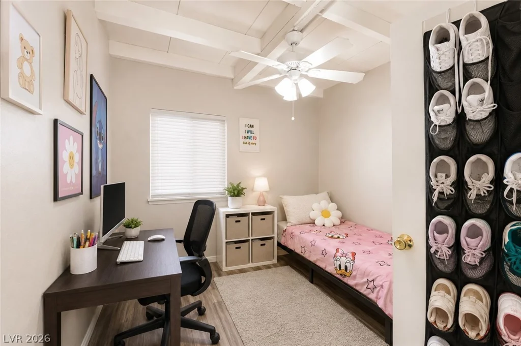 2104 White, North Las Vegas, NV 89030