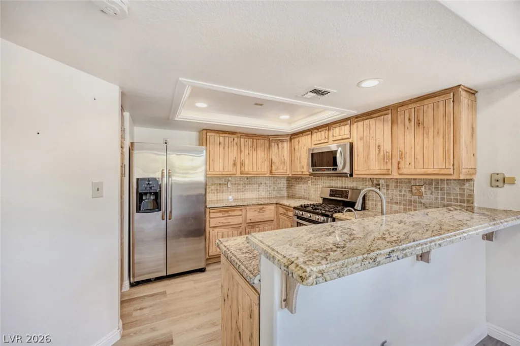 7363 Mission Hills, Las Vegas, NV 89113