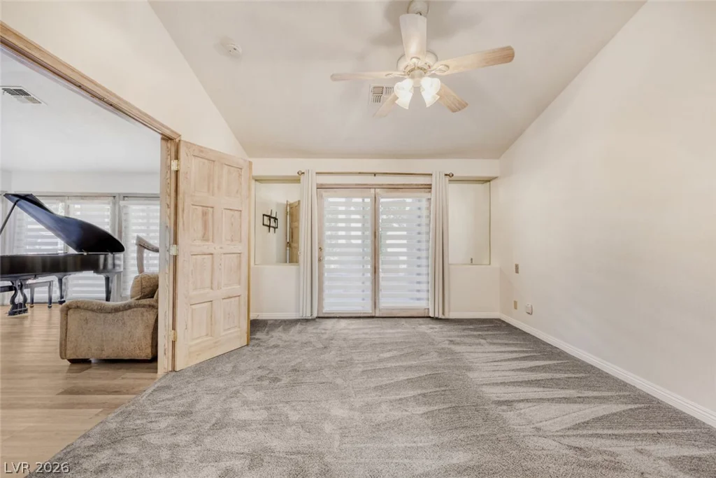 7363 Mission Hills, Las Vegas, NV 89113