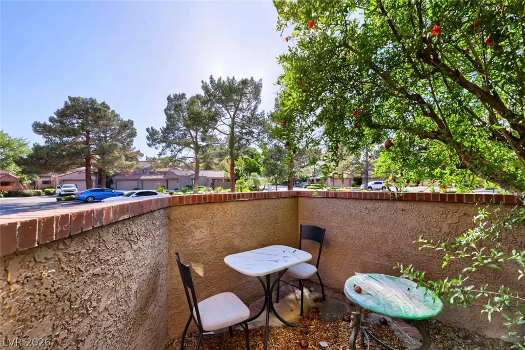 7363 Mission Hills, Las Vegas, NV 89113