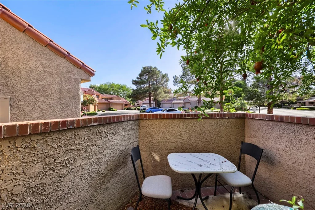 7363 Mission Hills, Las Vegas, NV 89113