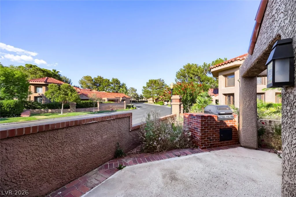 7363 Mission Hills, Las Vegas, NV 89113