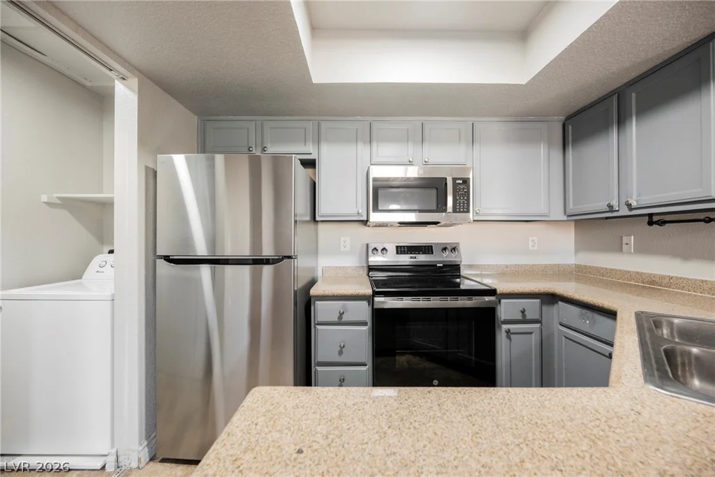 8600 Charleston, Las Vegas, NV 89117