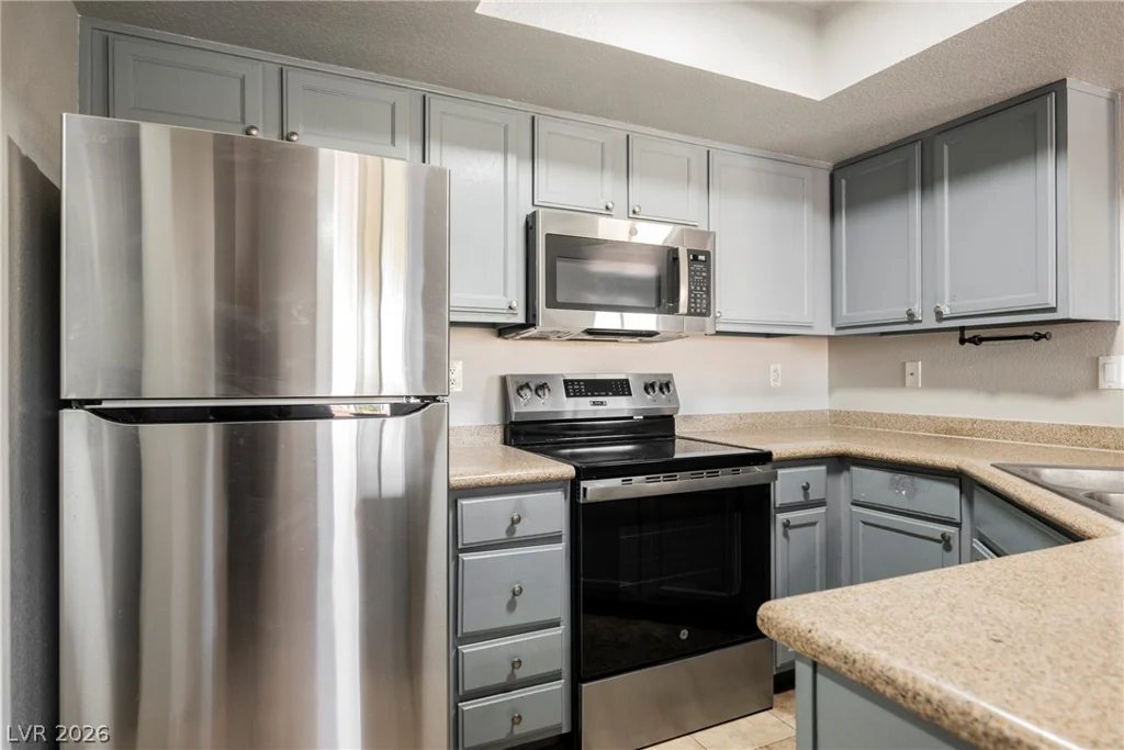 8600 Charleston, Las Vegas, NV 89117