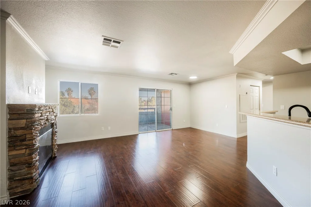 8600 Charleston, Las Vegas, NV 89117