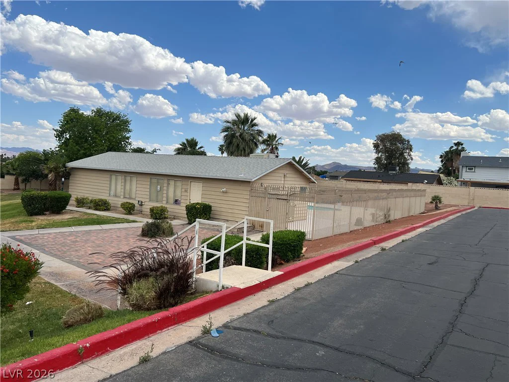 4651 Mill Valley, Las Vegas, NV 89120