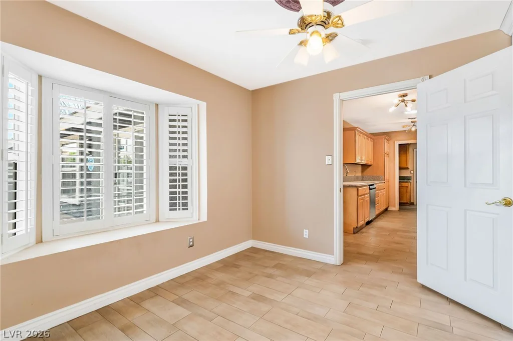 6675 Five Pennies, Las Vegas, NV 89120