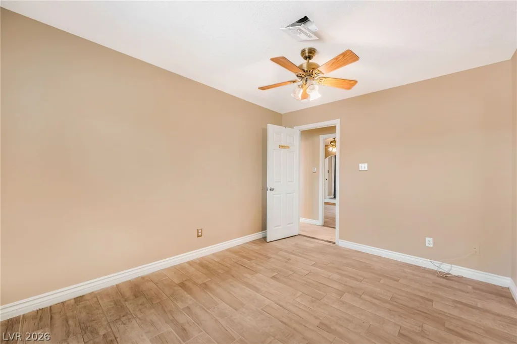6675 Five Pennies, Las Vegas, NV 89120