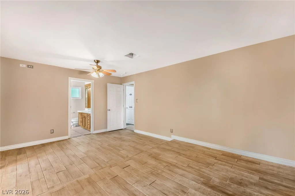 6675 Five Pennies, Las Vegas, NV 89120