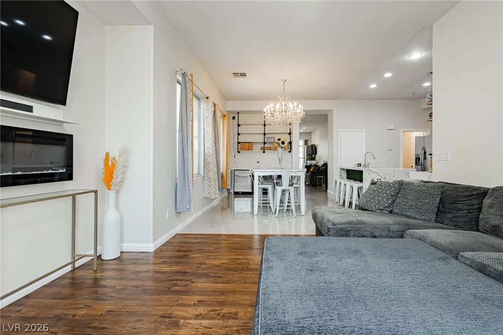 2632 Rainbow Glow, North Las Vegas, NV 89030
