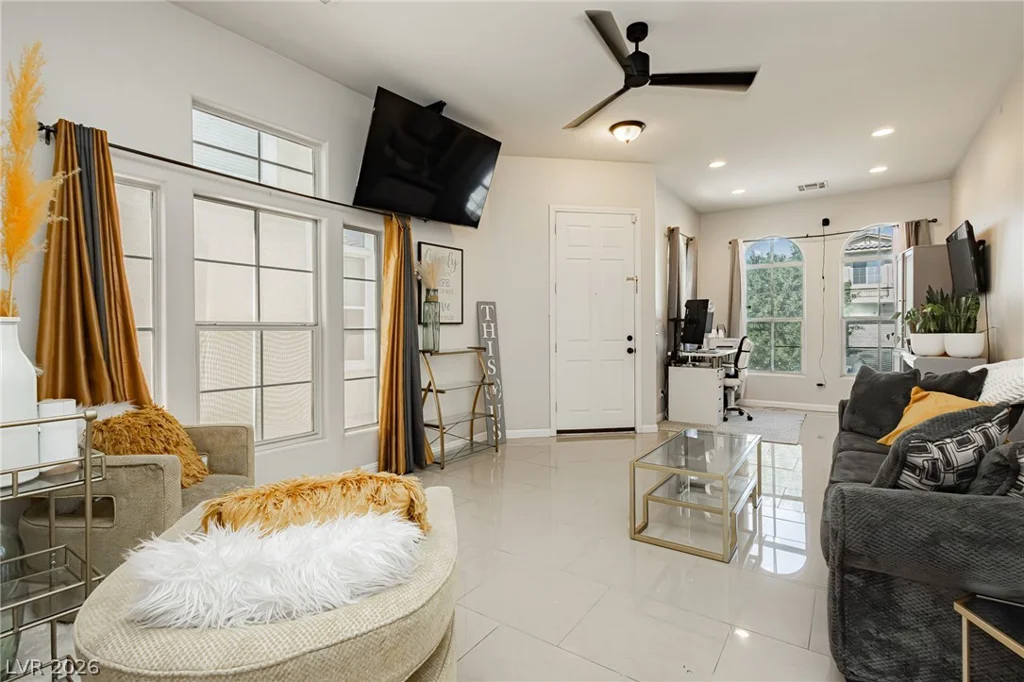 2632 Rainbow Glow, North Las Vegas, NV 89030
