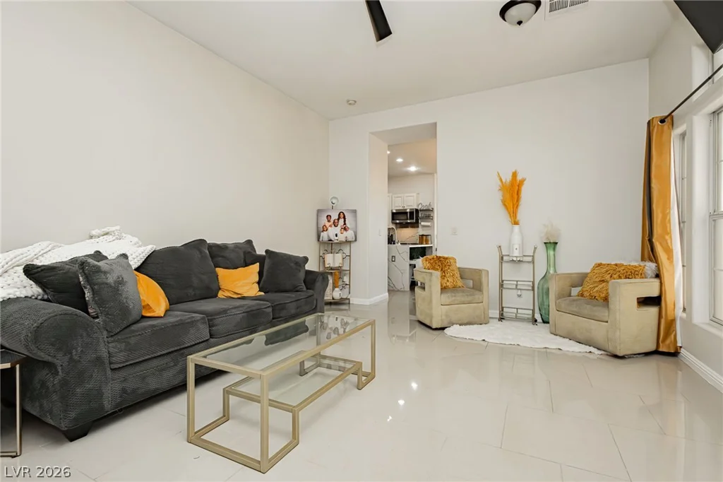 2632 Rainbow Glow, North Las Vegas, NV 89030