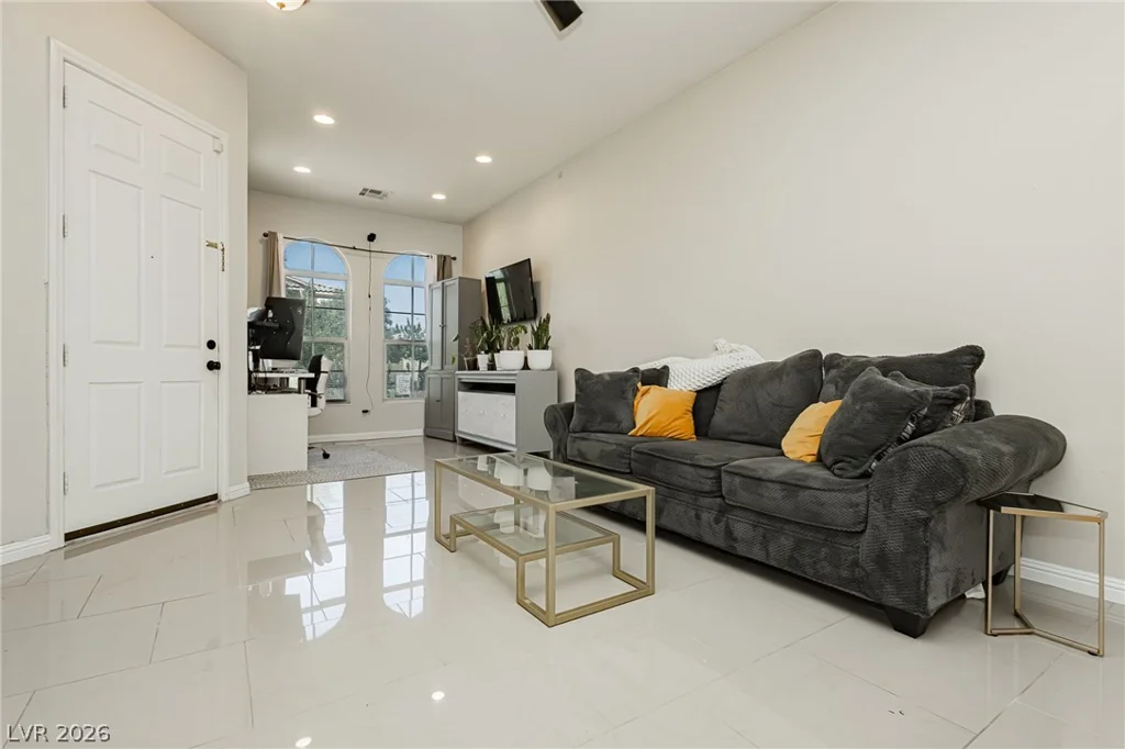 2632 Rainbow Glow, North Las Vegas, NV 89030