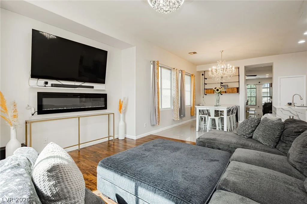 2632 Rainbow Glow, North Las Vegas, NV 89030