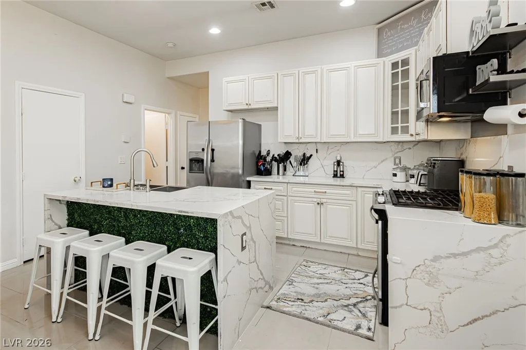 2632 Rainbow Glow, North Las Vegas, NV 89030