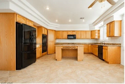 495 Greenslopes, Las Vegas, NV 89110