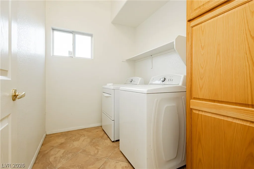 495 Greenslopes, Las Vegas, NV 89110