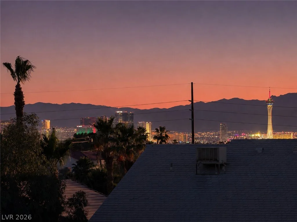 495 Greenslopes, Las Vegas, NV 89110