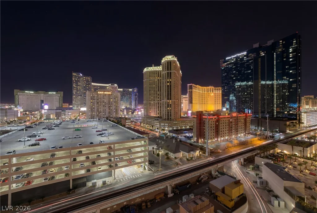 145 Harmon, Las Vegas, NV 89109