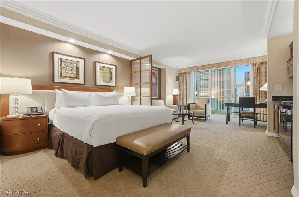 145 Harmon, Las Vegas, NV 89109