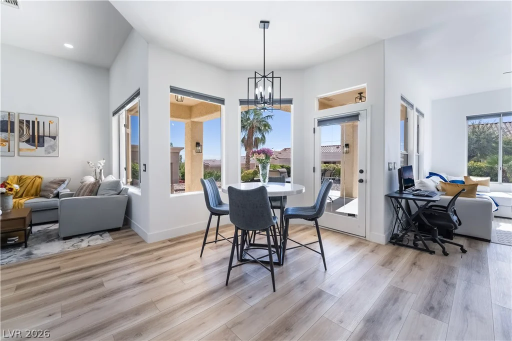 10805 Clarion, Las Vegas, NV 89134