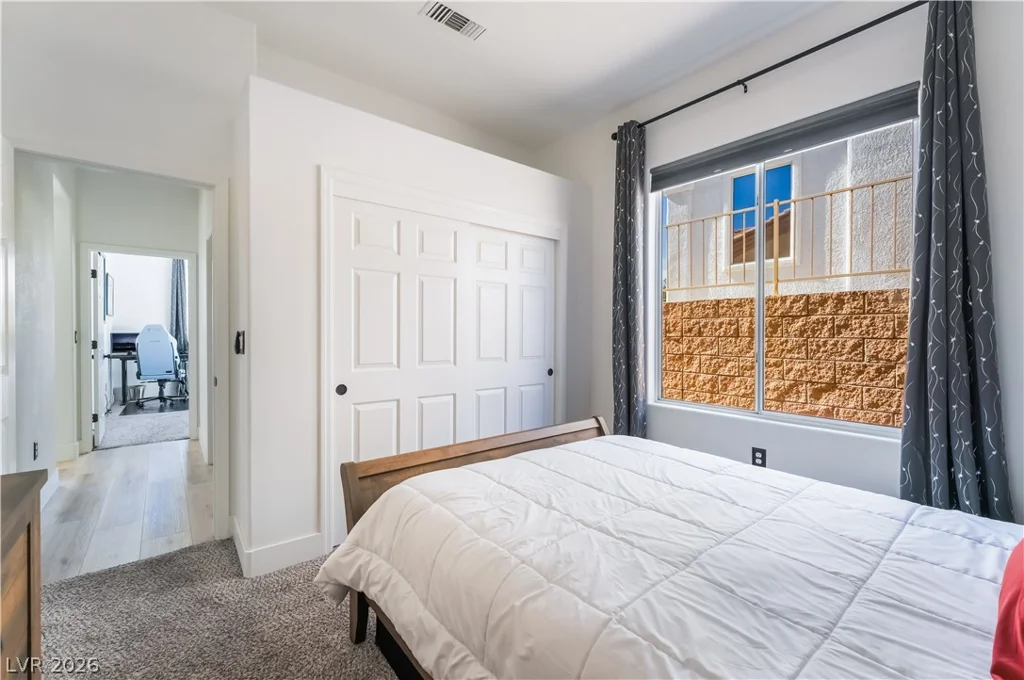 10805 Clarion, Las Vegas, NV 89134